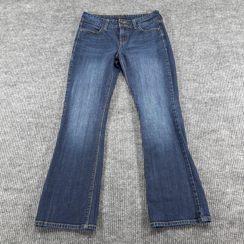 Levis 526 Slender Bootcut Jeans Womens 6 Blue Medium Wash Mid Rise Denim Stretch